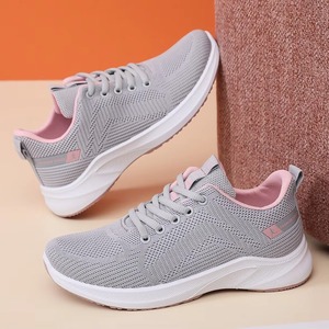 Zapatillas deportivas casuales de nuevo estilo Primavera 2026 - Zapatillas transpirables de punto Fly-Knit de suela blanda para correr, exportación transfronteriza - Product Image 4
