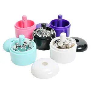 Porte-clés de rangement pour bijoux Porte-clés en métal multicolore Boîte à bijoux en plastique avec porte-clés Porte-clés de rangement pour bijoux de voyage