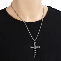 Collier croix religieuse punk certifiée en acier inoxydable plaqué or, pendentif croix épée tête de fantôme pour homme, accessoires