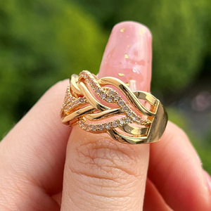 Anello a più strati con design intrecciato, stile geometrico, per uomo e donna - Product Image 4