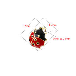 HD0098 carino <span class=keywords><strong>ciondolo</strong></span> a <span class=keywords><strong>coccinella</strong></span> a sette macchie di smalto colorato, <span class=keywords><strong>ciondolo</strong></span> personalizzato in scarabeo insetto, adatto ai bambini - Product Image 4