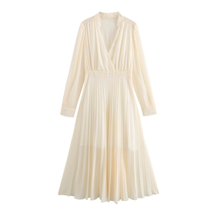 Chic Styles and Comfort in cream colored chiffon dresses for Trendy Women