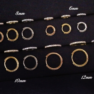 Aazuo Boucles d'oreilles classiques en or massif 18 carats avec diamants de laboratoire taille brillant, charmantes boucles d'oreilles rondes à crochet, cadeau pour filles, à porter au quotidien - Product Image 4