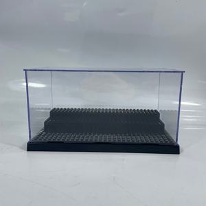 Caja de Exhibición Acrílica Personalizada Ecológica para Bloques de Construcción y Minifiguras con Temática de Animales y Naturaleza - Product Image 1