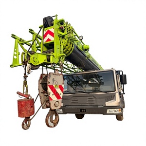 Grue sur camion Zoomlion Ztc250A année 2021, bon état, 25 tonnes, avec grue SAC1300t STC800t6 STC800t5 STC1000c7 à bas prix - Product Image 1