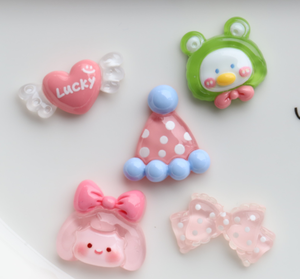 Cuore in resina trasparente per cartoni animati con ali ragazza rana coniglio orso cane testa di gatto fiocco cono gelato stella OK fungo flatback charm - Product Image 3