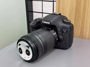 Appareil <span class=keywords><strong>photo</strong></span> numérique reflex professionnel <span class=keywords><strong>Canon</strong></span> EOS 7D Mark II avec objectif 18-135mm, format APS-C, vente en gros - Product Image 6