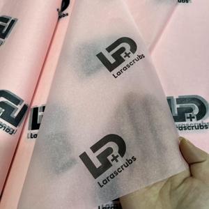 Biểu Tượng Tùy Chỉnh <span class=keywords><strong>In</strong></span> Gói Tờ Giấy Quà Tặng Giày Quần Áo Đóng Gói Tái Chế Đầy Màu Sắc Màu Đen Màu Hồng Trắng Mô Giấy - Product Image 2