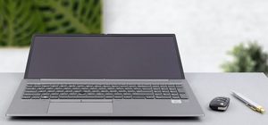 Station de travail mobile HPE ZBook Firefly15 G7 Ordinateur portable 15,6 pouces - Product Image 3