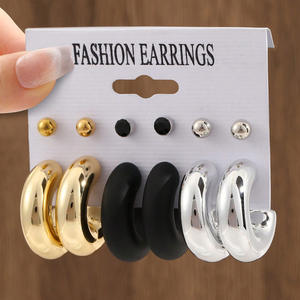 Conjunto de Joyería de Moda, Chapado en Oro, Aretes en Forma de Corazón y C, Joyería de Fiesta para Mujer, Tendencia 2024 - Product Image 2