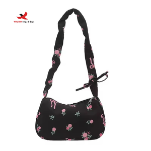 Nuevo Diseño Exclusivo: Bolso Floral de Gran Capacidad para Hombro, Estilo Otoñal Plisado, con Cordón, Dulce y Elegante, GZ RTS, Pedido Mixto al por Mayor - Product Image 2
