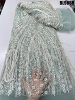 Tissu de dentelle de mariée élégant 2026 avec paillettes et pompons, tulle brodé de fleurs perlées, maille de luxe pour robes de mariée pour femmes