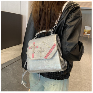 Street Style Y2K Mujer <span class=keywords><strong>Cocodrilo</strong></span> PU Cuero Hombro Messenger Bag Sweet Girl Rivet Punk Cross Mochila negra - Product Image 5