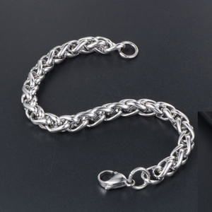 สร้อยข้อมือสแตนเลสสตีล 304 ขัดเงาคุณภาพสูง ป้องกันอาการแพ้ ขายส่ง ดีไซน์แฟชั่นปี 2024 - Product Image 3