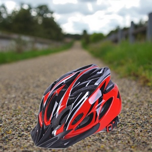<span class=keywords><strong>Casco</strong></span> de Ciclismo y Patinaje DFQ 2026, Nuevo, de Alta Calidad, Cómodo, con Diseño de Rostro, para Mayor Seguridad - Product Image 4