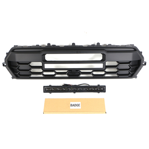 Nuova Griglia Frontale in ABS con Barra Luminosa per Tacoma, Stile 2024 - Product Image 6