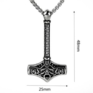 Collier pendentif marteau de Thor en acier inoxydable pour homme, style viking, design rétro, bijou cadeau, accessoire de mode - Product Image 5