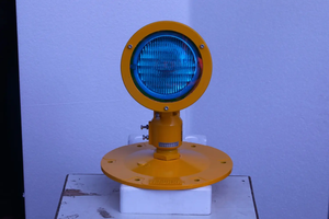 Luz LED para Pista de Aterrizaje, Cumple con las Normas ICAO/FAA/IEC, 6.6A, Unidireccional, Luz de Aproximación/Escalón/Final de Pista, Azul Verde - Product Image 3