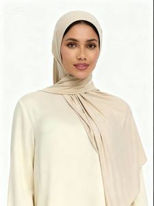 高品質カスタムロゴとカラーリキッドジャージースカーフ<span class=keywords><strong>Hijab</strong></span>クラウドジャージー良いステッチロール裾赤ちゃんニートステッチ - Product Image 2
