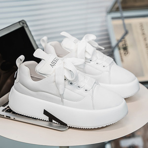 Chaussures de marche décontractées montantes pour hommes, couleur unie, motif unique, bout à lacets, style papa, semelle blanche respirante pour un confort optimal - Product Image 5