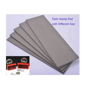 Guangzhou barato rectángulo de plata Stamp Pad personalizado tamaño 310*150*7mm gris Pre-entintado Flash de espuma 31*15cm láser Mat para negocios