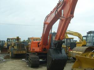 Excavatrice sur chenilles Hitachi EX200 d'occasion, fabriquée au Japon, capacité de la benne de 0,8 m³, moteur Kohler, à vendre - Product Image 6