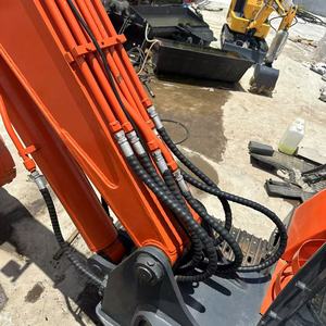 รถขุดดิน Doosan DH60-7 ขนาด 6 ตัน พร้อมบุ้งกี๋ขุดดิน มือสองสำหรับงานก่อสร้าง - Product Image 2
