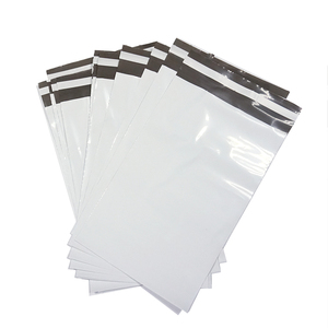 Wholesale high quality customized with own logo Poly Mailer plastic bag transport mail bag white envelope courier bag