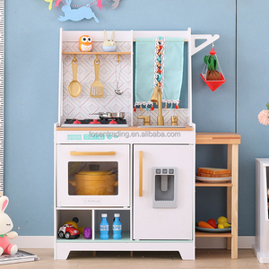 Meilleures ventes : Ensemble de cuisine en bois pour enfants, jeu d'imitation, avec machine à glaçons, évier, robinet et brûleurs - Product Image 2