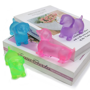 Juguete Antiestrés de Plástico Transparente con Forma de Salchicha y Relleno de Maltosa, para Niños, en Oferta - Product Image 1