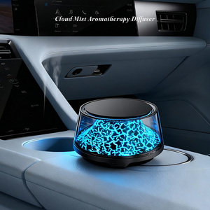 Nuovo <span class=keywords><strong>Diffusore</strong></span> di Aromi per Auto Portatile in Plastica da 10ml con Illuminazione LED, Effetto Vulcano e Nuvola, Decorativo per Esterni - Product Image 3