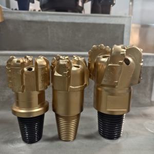 מקדח יהלום <span class=keywords><strong>PDC</strong></span> מחושל ועמיד בפני פגיעות |   מקדח סלע <span class=keywords><strong>PDC</strong></span> לקידוחי מחצבות ובארות בסלע קשה - Product Image 4