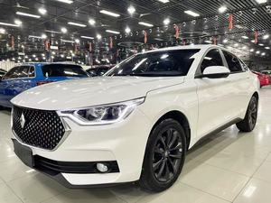 Baojun RC-6 : l'âme du fastback, SUV avec une hauteur au sol optimisée, où le coupé rencontre le crossover pour les jeunes et les audacieux. - Product Image 2