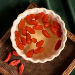 ZZH Venta al por Mayor <span class=keywords><strong>de</strong></span> Bayas <span class=keywords><strong>de</strong></span> Goji Rojas Orgánicas Chinas, Bayas <span class=keywords><strong>de</strong></span> Wolfberry <span class=keywords><strong>de</strong></span> Ningxia <span class=keywords><strong>de</strong></span> Primera Calidad, Dulces, Envasadas al Vacío, Color Natural - Product Image 5