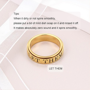 Anillo Giratorio Antiestrés de Acero Inoxidable Chapado en Oro con Frase Inspiradora 'Let Them', para Mujer, Tallas 5-10, Venta al Por Mayor - Product Image 5