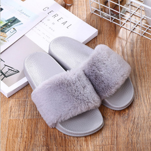 Wholesale high-quality artificial <b>fur</b> fashion <b>fur</b> slippers, indoor plush slippers, anti-slip women's shoes, summer and autumn. - Product Image 2