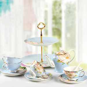 Offre Spéciale – Service à Thé et Café en Porcelaine Fine de Style Britannique, Couleur Bleu Clair - Product Image 4