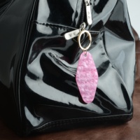Porte-clés personnalisé en acrylique, design vintage classique, logo personnalisé, étanche, léger, souvenir, cadeau promotionnel pour