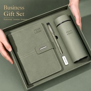 Set Corporativo Premium, Libreta de Papel con Logotipo Personalizado en Relieve y Vaso de Acero Inoxidable con USB, Idea de Regalo Empresarial de Lujo - Product Image 1