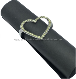 Soporte de anillo con forma de corazón para servilletas, diseño de lujo, Navidad, boda, decoración del hogar, anillo de METAL para servilletas - Product Image 1