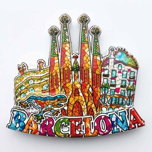 Decoración conmemorativa <span class=keywords><strong>de</strong></span> turismo personalizado <span class=keywords><strong>de</strong></span> <span class=keywords><strong>Barcelona</strong></span>-Imanes <span class=keywords><strong>de</strong></span> nevera magnéticos pintados con resina <span class=keywords><strong>de</strong></span> Sagrada Familia - Product Image 2