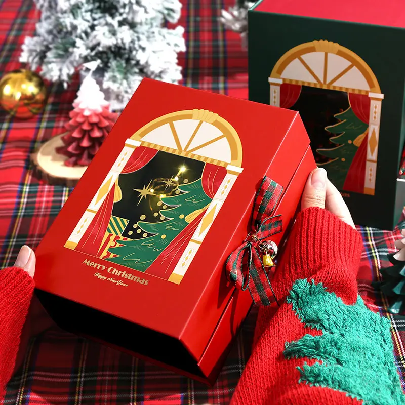 2023 venta al por mayor de lujo gran oferta caja de bolsa de papel Cajas de Regalo De Navidad magnéticas embalaje caja de regalo de Navidad con cinta