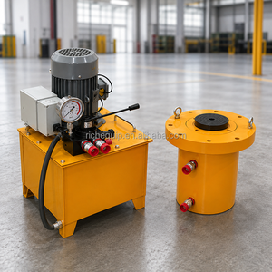 Vérin hydraulique à bride 50T-1000T, système de levage sécurisé haute pression avec pompe électrique télécommandée pour extrusion push-pull - Product Image 1