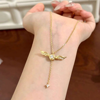 Collier Magic Academy Golden Snitch, pendentif ailé micro-pavé, chaîne de clavicule réglable, cadeau de bijoux exquis pour femmes
