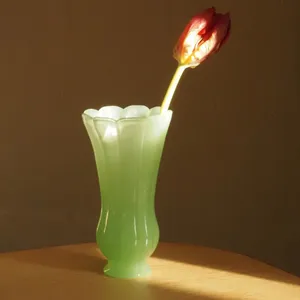 Süt yeşim gözlük ev dekor laleler tasarım cam vazo