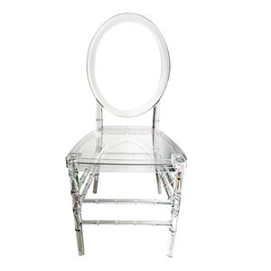 เก้าอี้เชียวารีอะคริลิคใสแบบเรซิ่นคริสตัล สำหรับงานจัดเลี้ยง งานแต่งงาน งานอีเว้นท์ โรงแรม ราคาส่งถูก ซ้อนเก็บได้ - Product Image 5