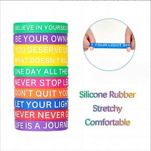 Bracelets en silicone imprimés pour hommes et femmes avec des citations inspirantes colorées comme cadeaux - Product Image 5