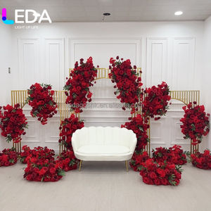 Panneau de fleurs artificielles LEDA Red Arch pour la décoration d'arche de mariage, de remise de diplôme, d'Halloween et de Pâques – Arrangements floraux populaires - Product Image 1
