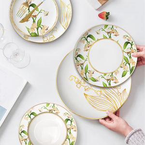 Venta al por mayor de platos para restaurante, PARA CENA platos de cerámica, placa de cargador de porcelana de hueso de lujo para eventos y catering - Product Image 1