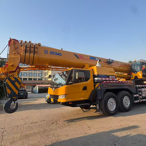 GRUE DE CHANTIER D'OCCASION 80 Tonnes XCMG XCT80L5 Grue Mobile avec Flèche de 47,5 m et Flèche Supérieure de 17,5 m - Product Image 1